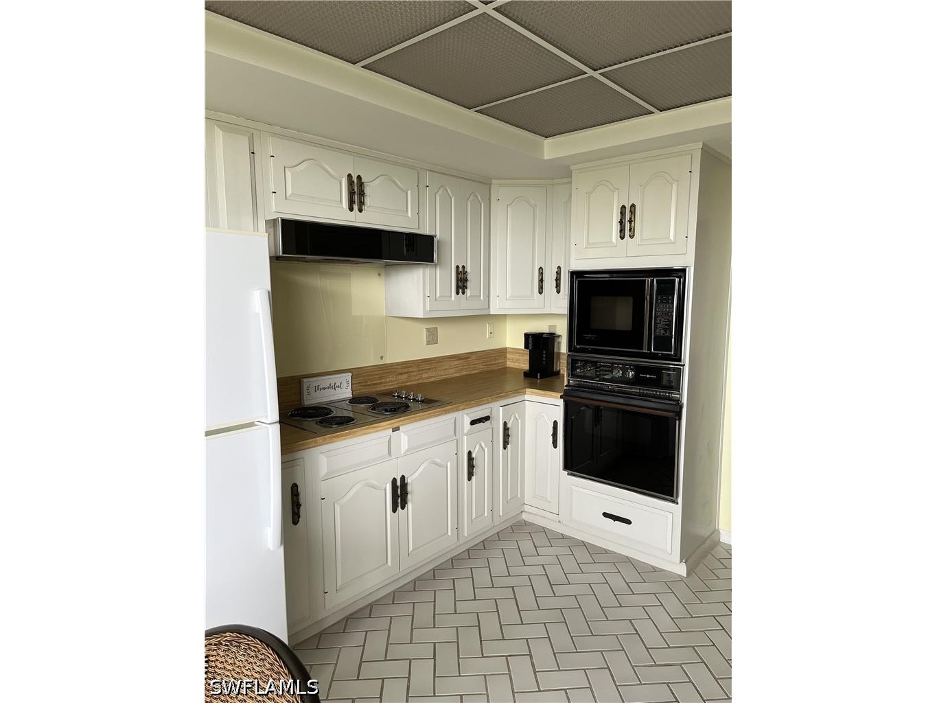 6075 Pelican Bay Boulevard #1204 Naples FL 34108 226021246 image8