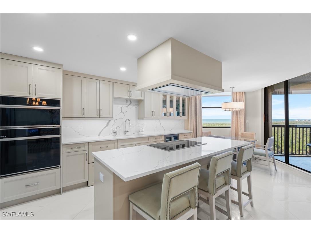 6075 Pelican Bay Boulevard #1206 Naples FL 34108 225004577 image1