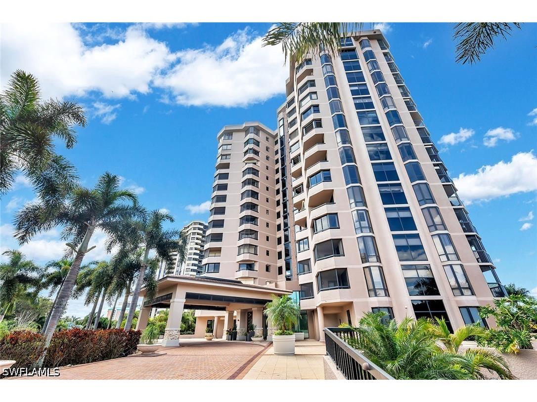 6075 Pelican Bay Boulevard #1403 Naples FL 34108 226013474 image32