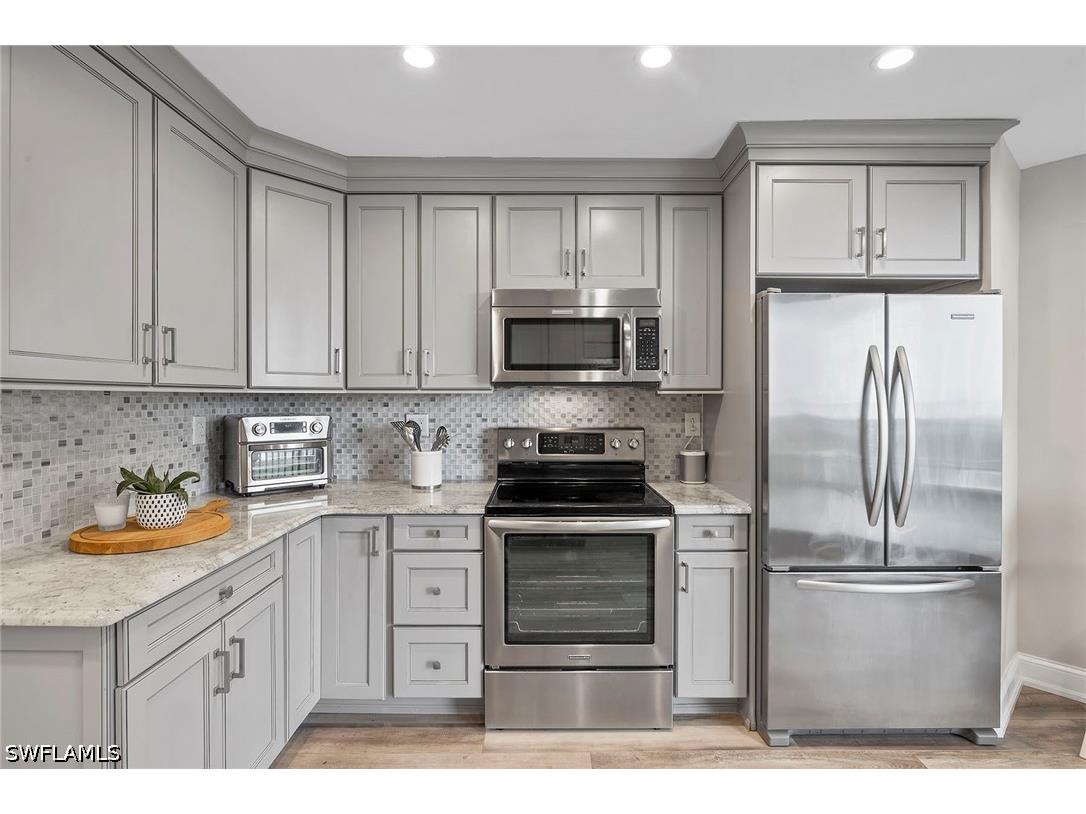 6075 Pelican Bay Boulevard #1403 Naples FL 34108 226013474 image5