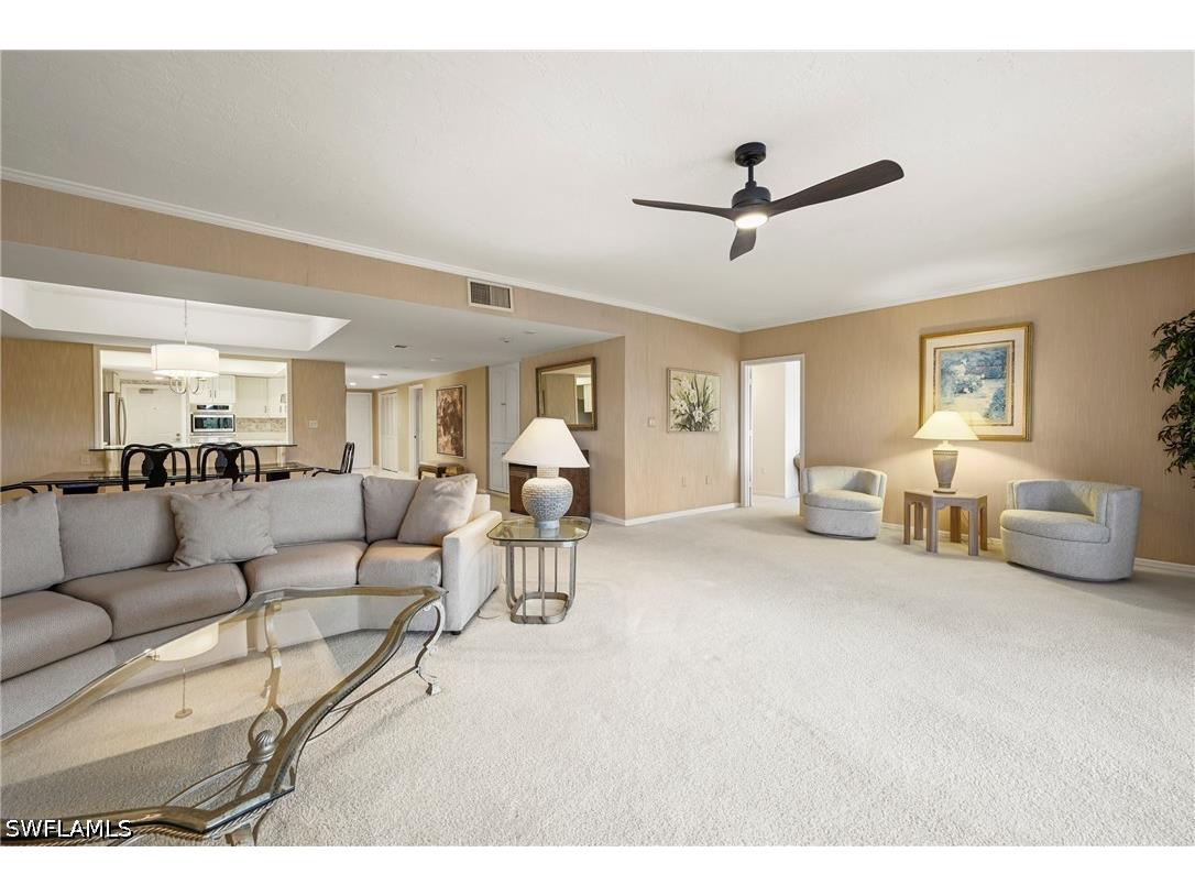 6075 Pelican Bay Boulevard #201 Naples FL 34108 226014138 image13