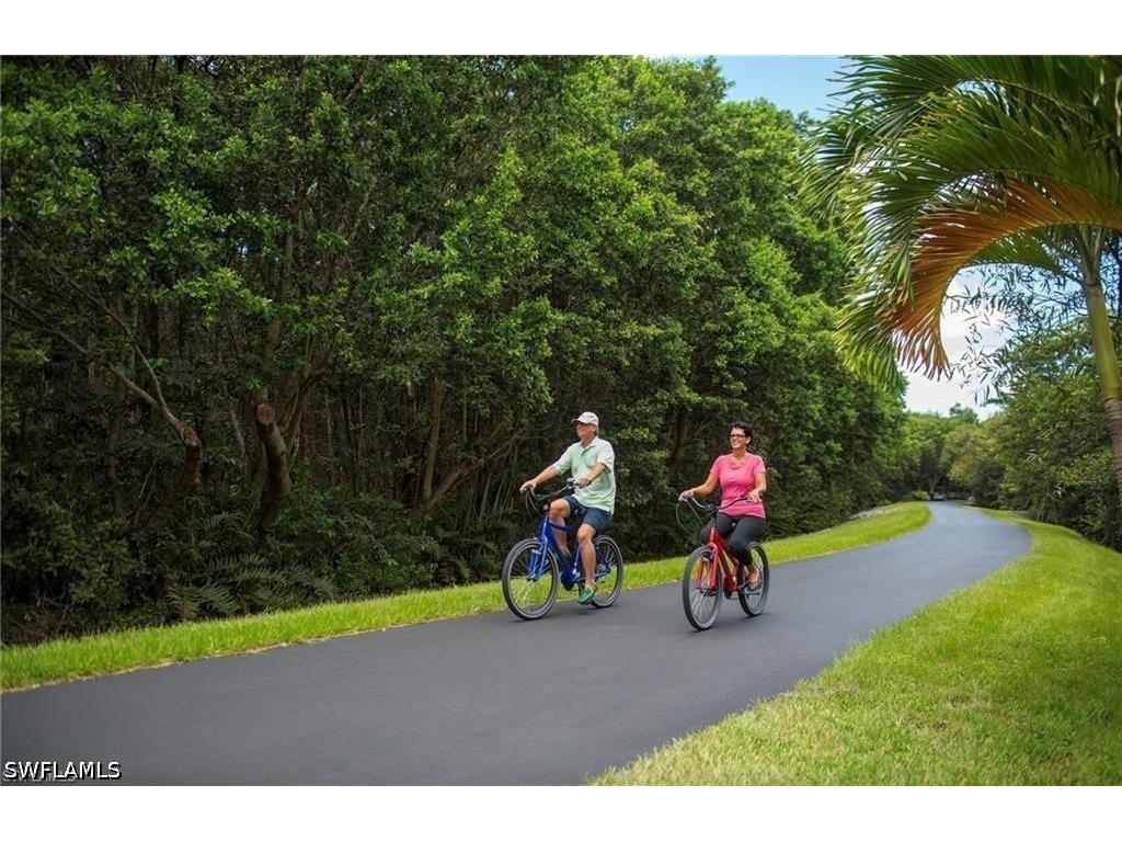 6075 Pelican Bay Boulevard #201 Naples FL 34108 226014138 image46