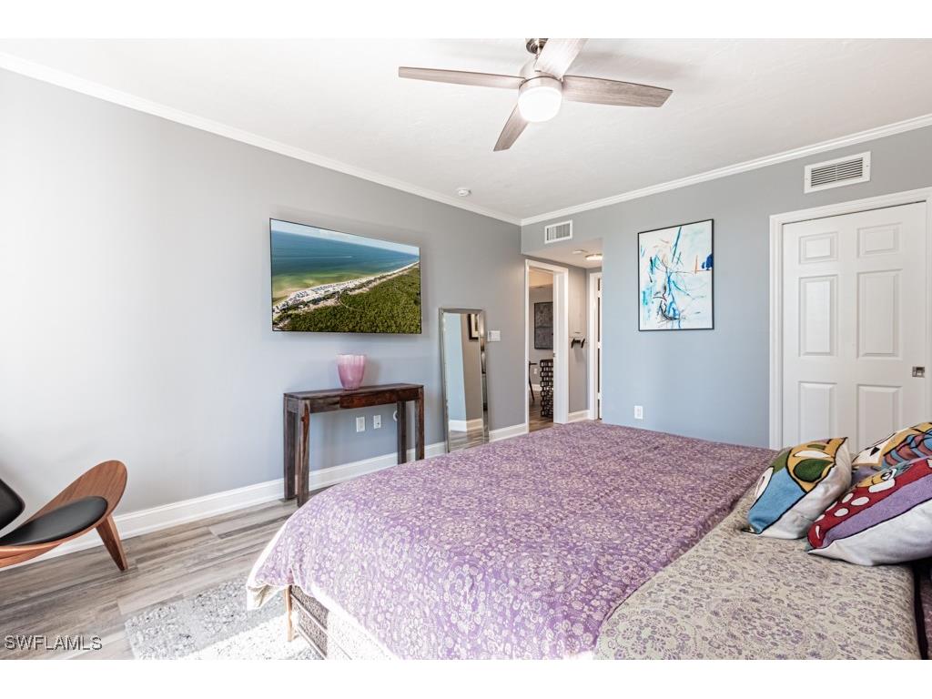 6075 Pelican Bay Boulevard #203 Naples FL 34108 225078802 image24
