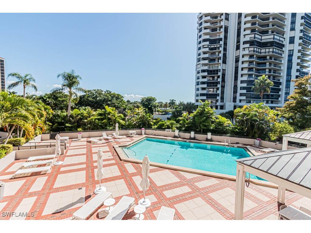 6075 Pelican Bay Boulevard #203 Naples FL 34108 225078802 image33