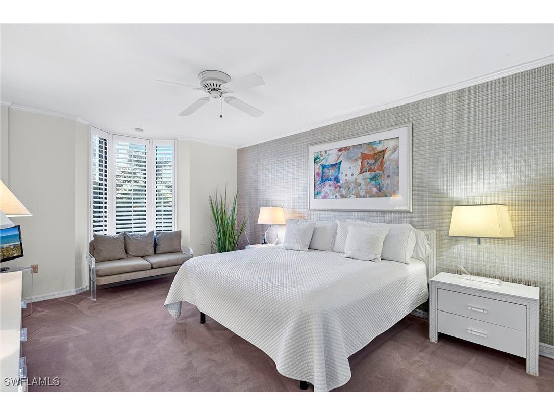 6075 Pelican Bay Boulevard #204 Naples FL 34108 225075919 image16