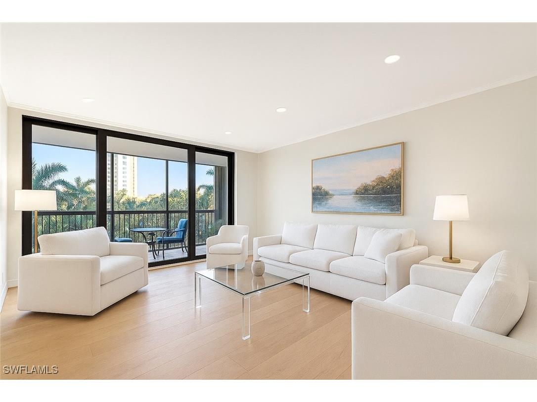 6075 Pelican Bay Boulevard #204 Naples FL 34108 225075919 image4