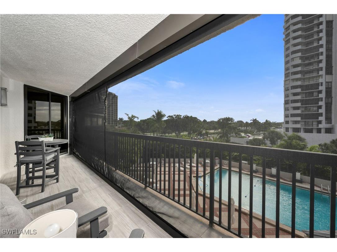 6075 Pelican Bay Boulevard #303 Naples FL 34108 226002381 image3