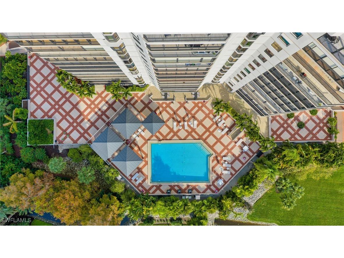 6075 Pelican Bay Boulevard #303 Naples FL 34108 226002381 image31