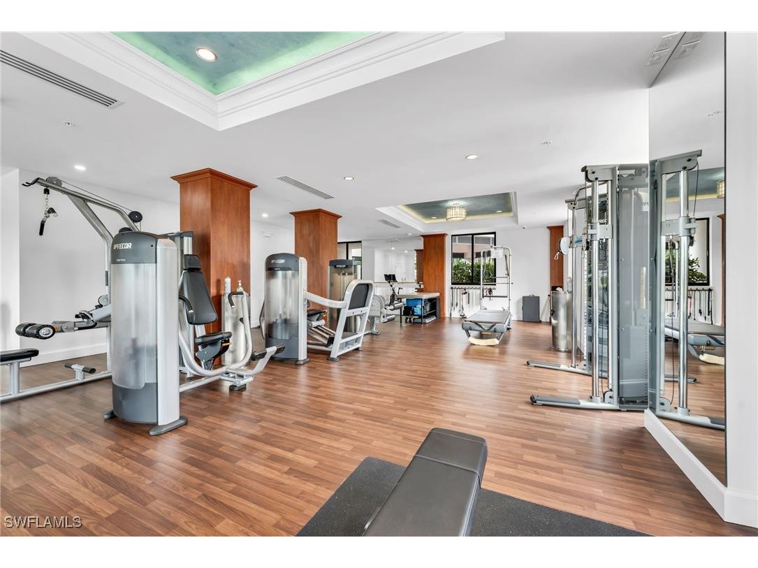 6075 Pelican Bay Boulevard #303 Naples FL 34108 226002381 image38