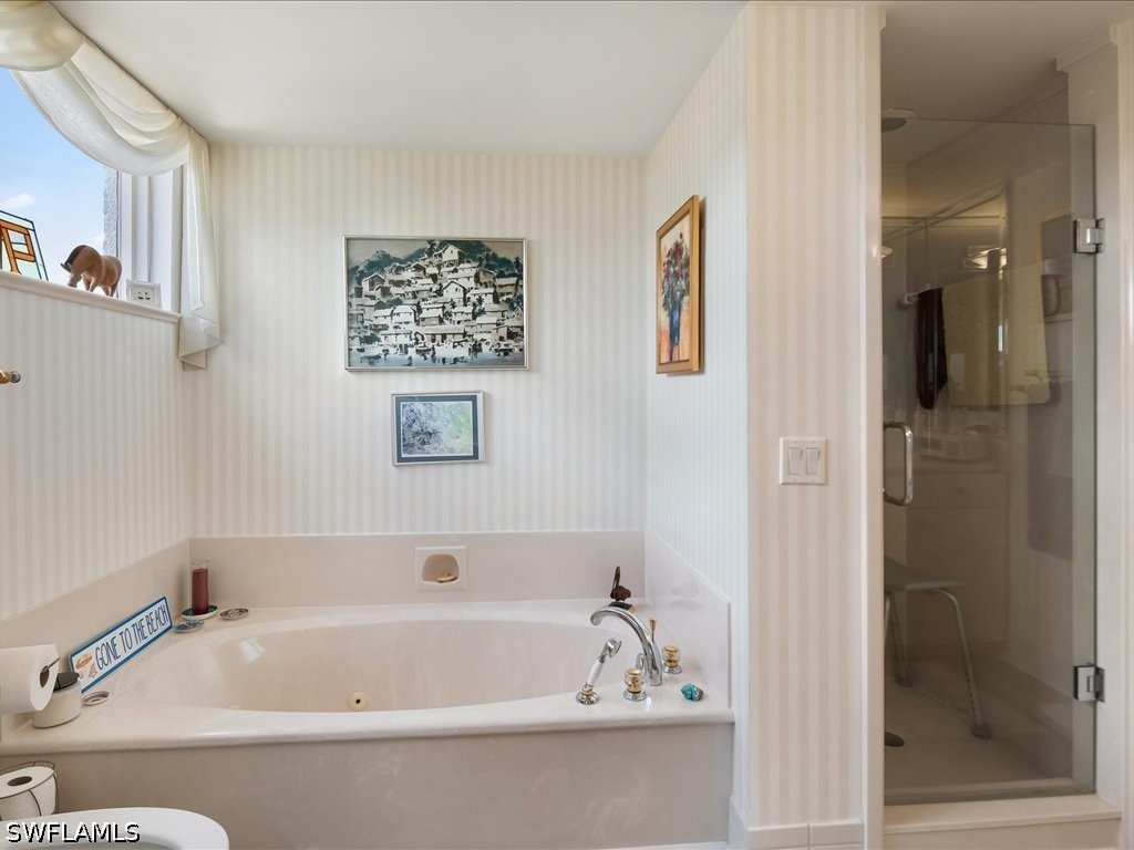 6075 Pelican Bay Boulevard #506 Naples FL 34108 226020744 image18