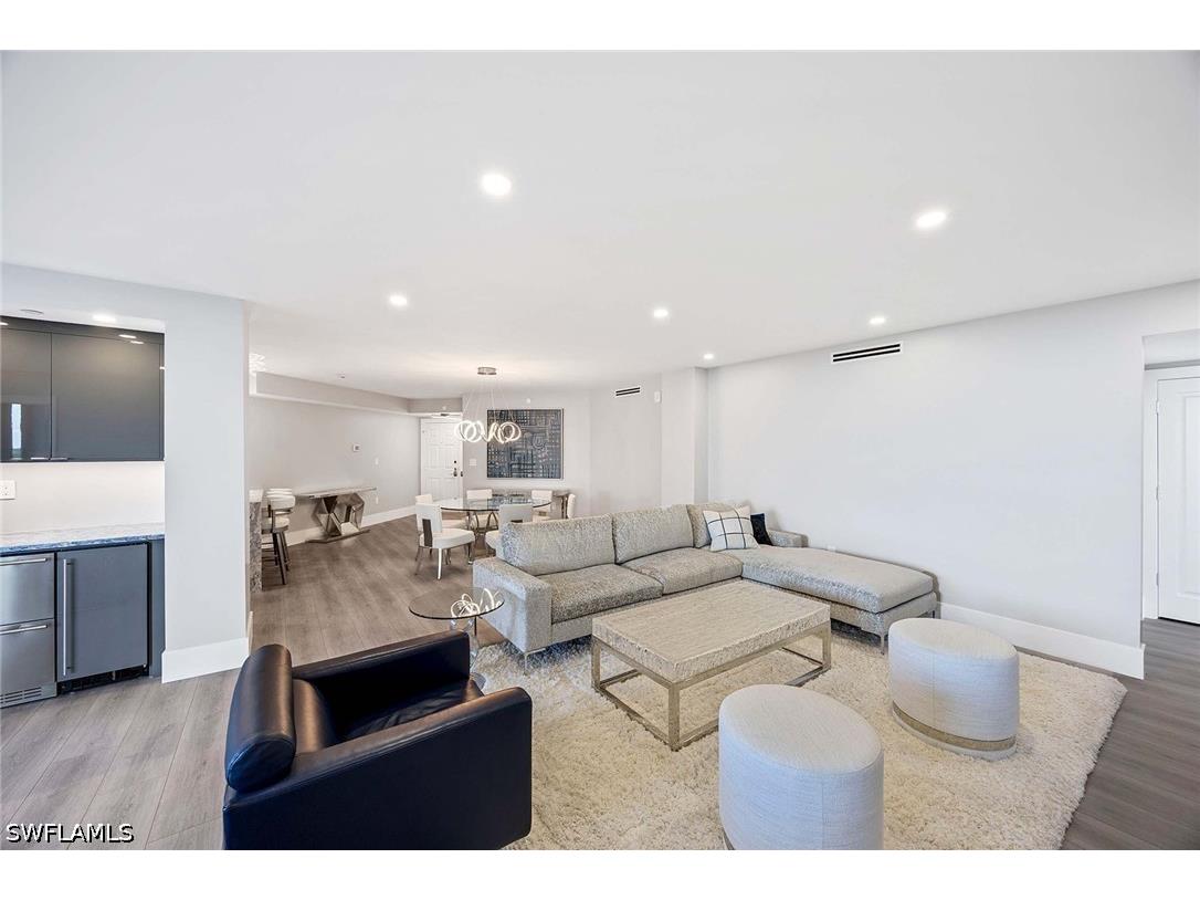 6075 Pelican Bay Boulevard #605 Naples FL 34108 226012770 image10