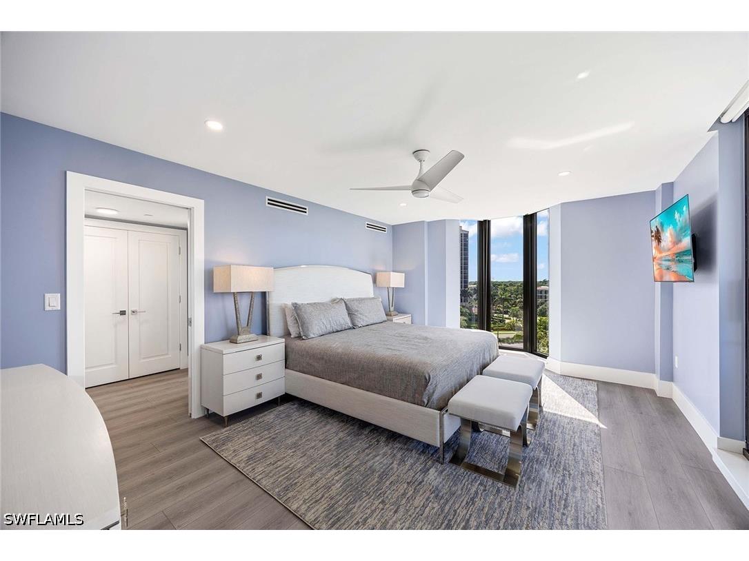 6075 Pelican Bay Boulevard #605 Naples FL 34108 226012770 image24