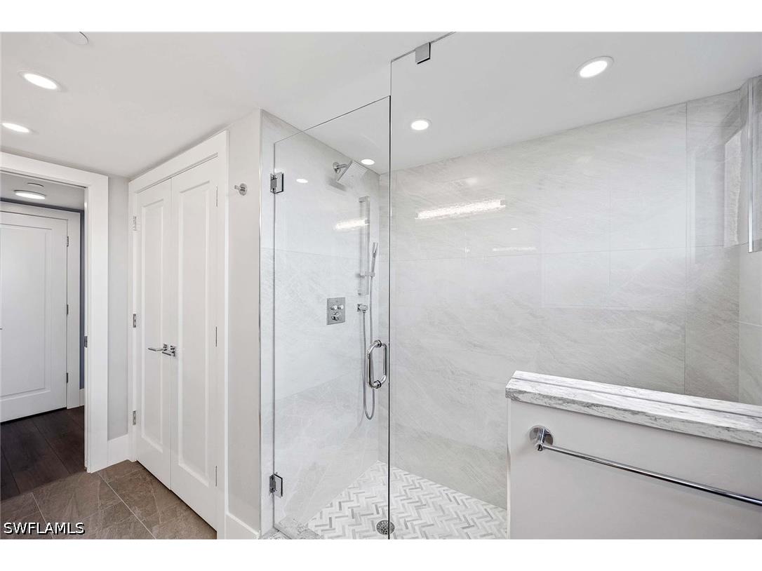 6075 Pelican Bay Boulevard #605 Naples FL 34108 226012770 image27
