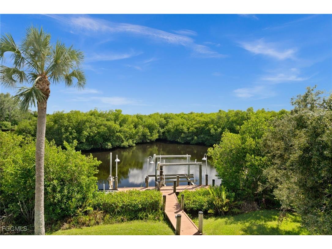 6076 Eagle Watch Court North Fort Myers FL 33917 2025013378 image44