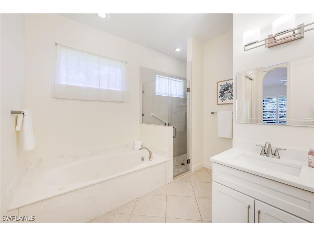 6078 Highwood Park Court Naples FL 34110 226008229 image18