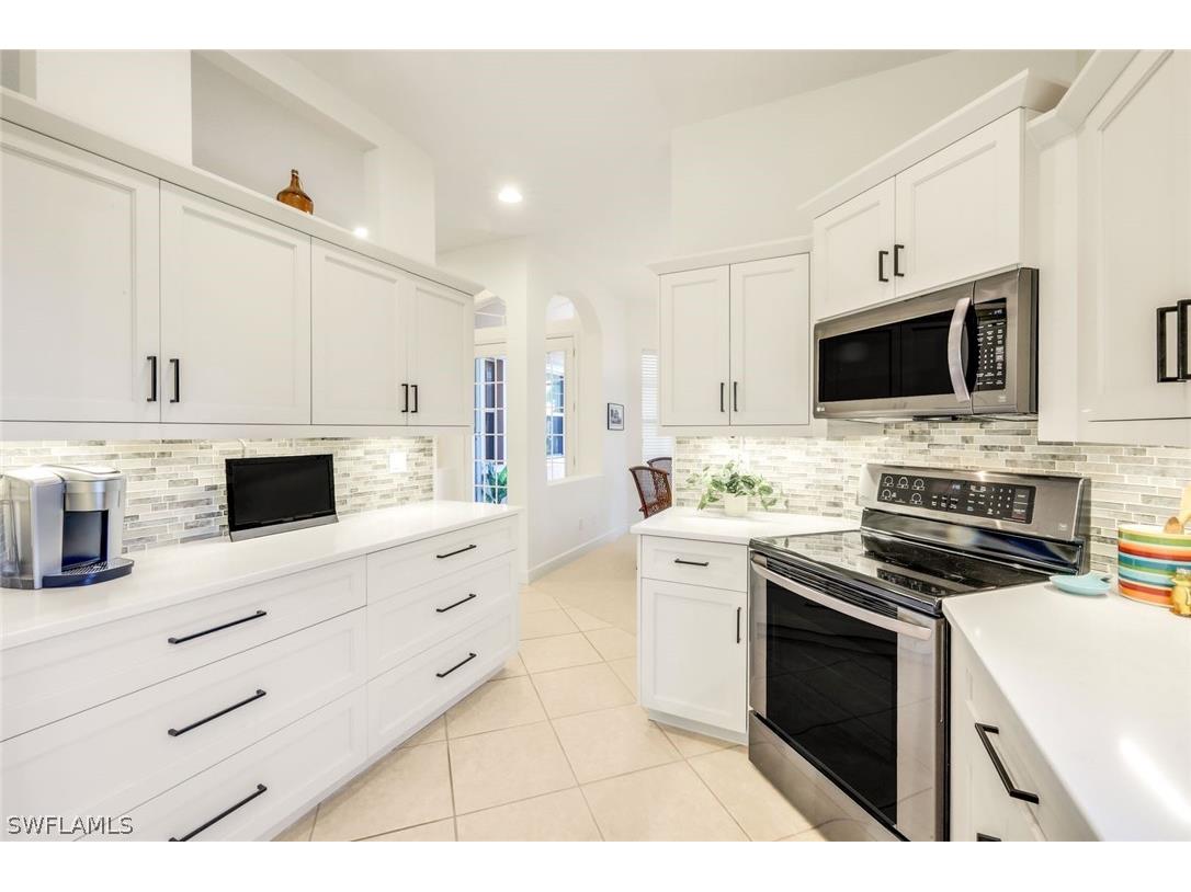 6078 Highwood Park Court Naples FL 34110 226008229 image9