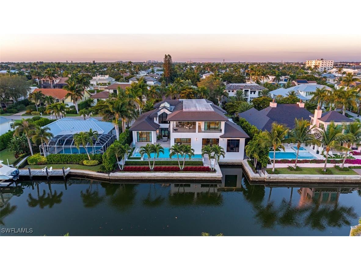 608 16th Avenue S Naples FL 34102 225081695 image32