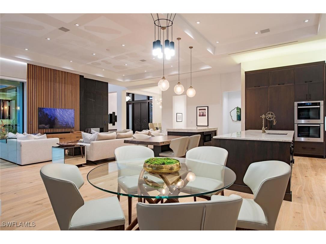 608 16th Avenue S Naples FL 34102 225081695 image6