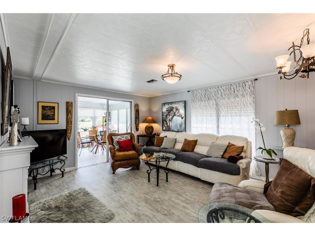 608 Charlemagne Boulevard Naples FL 34112 223011704 image1