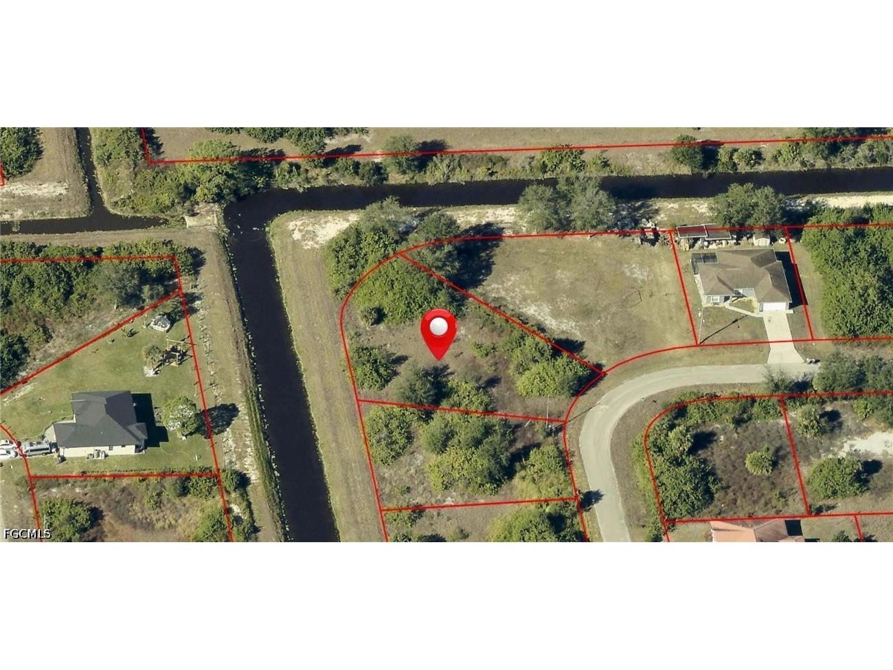 608 Chemstrand Street E Lehigh Acres FL 33974 2026031095 image2
