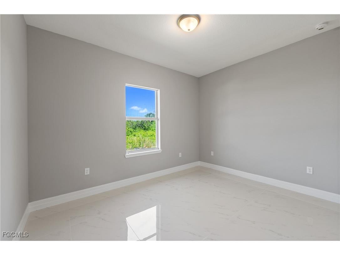 608 Eisenhower Boulevard Lehigh Acres FL 33974 2025019927 image11