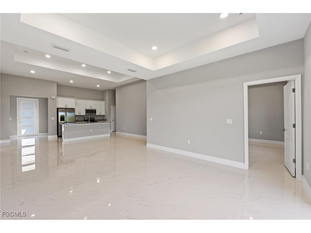 608 Eisenhower Boulevard Lehigh Acres FL 33974 2025019927 image6