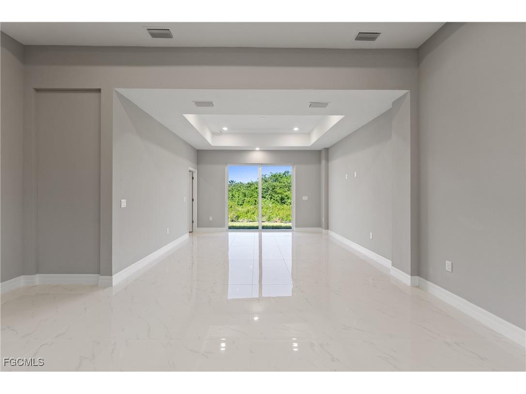 608 Eisenhower Boulevard Lehigh Acres FL 33974 2025019927 image7