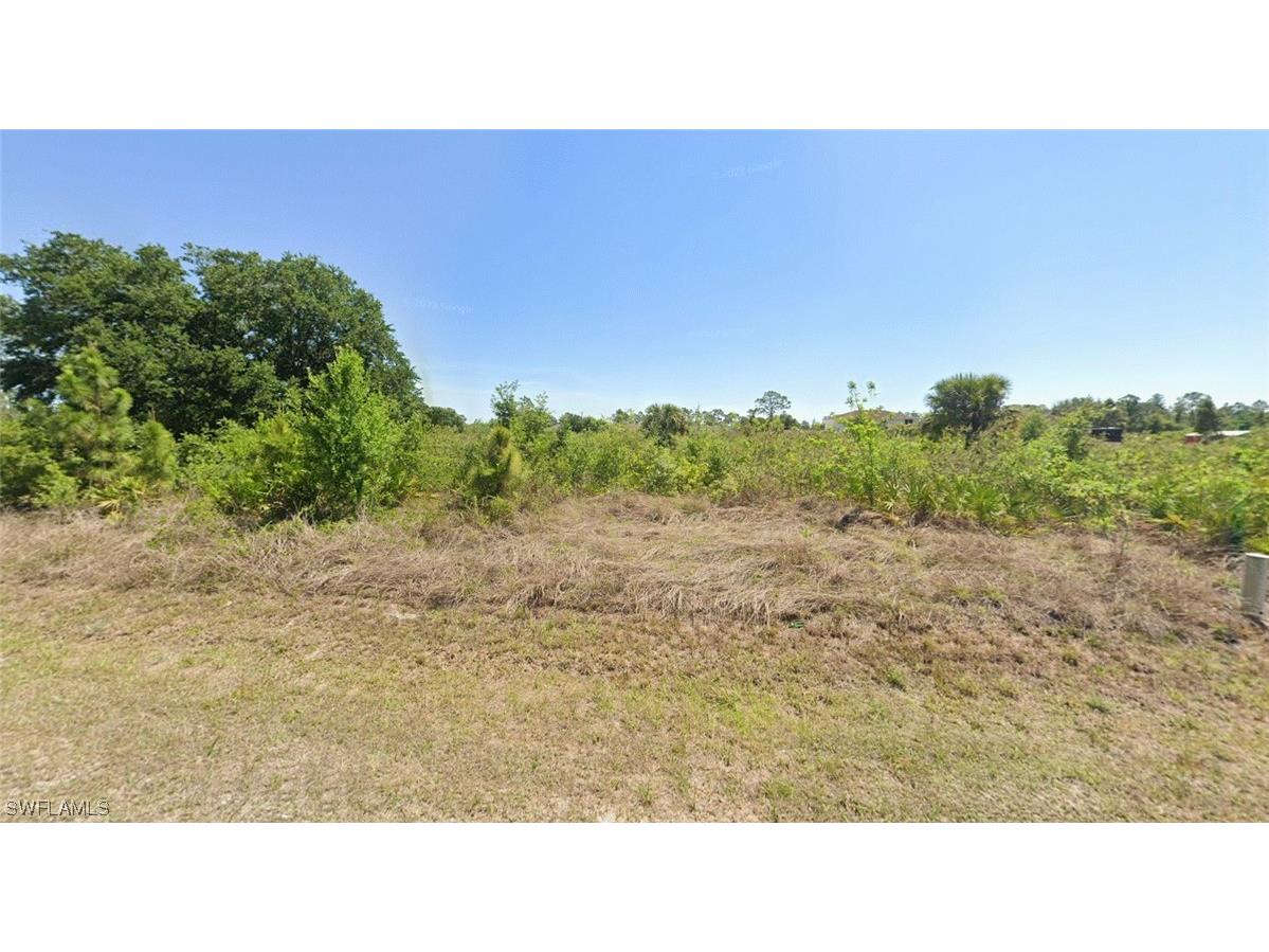 608 Moore Avenue Lehigh Acres FL 33972 223020665 image1