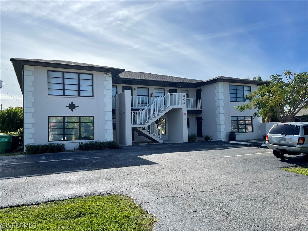 608 SE 46th Lane #4 Cape Coral FL 33904 223093192 image1