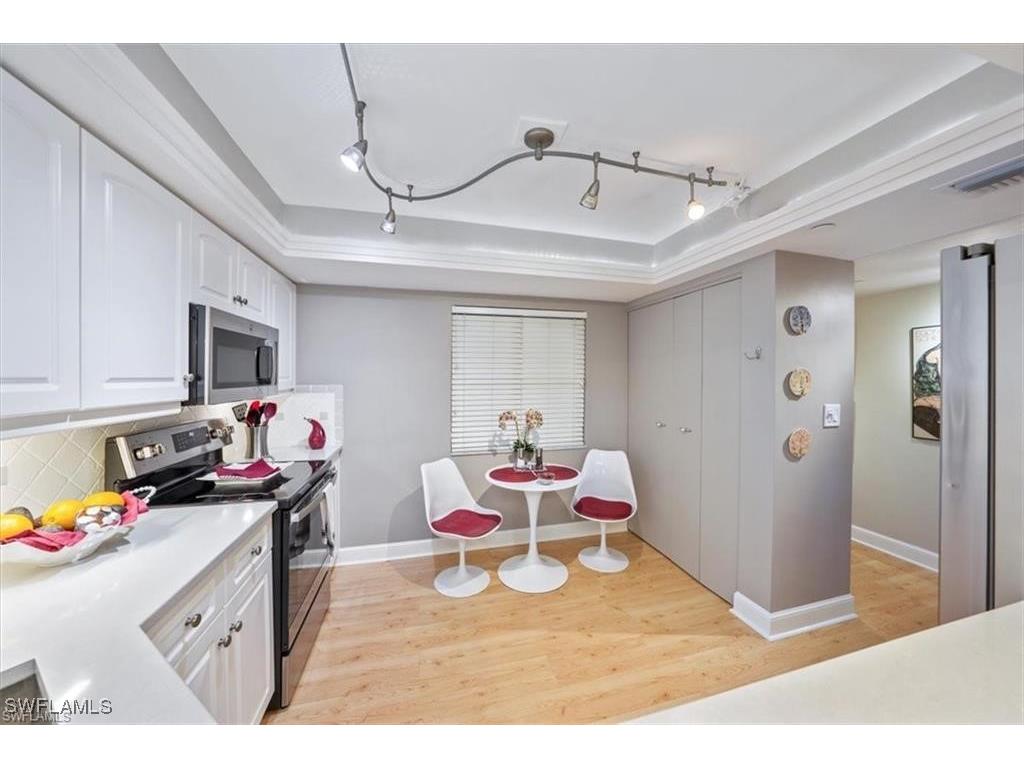 6080 Pelican Bay Boulevard #A-401 Naples FL 34108 225058758 image9