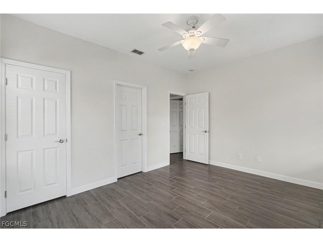 6081 Lake Front Drive Fort Myers FL 33908 2026012322 image15
