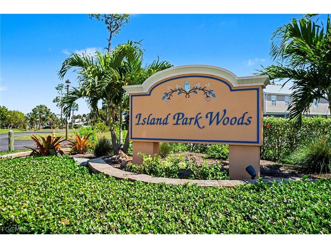 6081 Lake Front Drive Fort Myers FL 33908 2026012322 image33