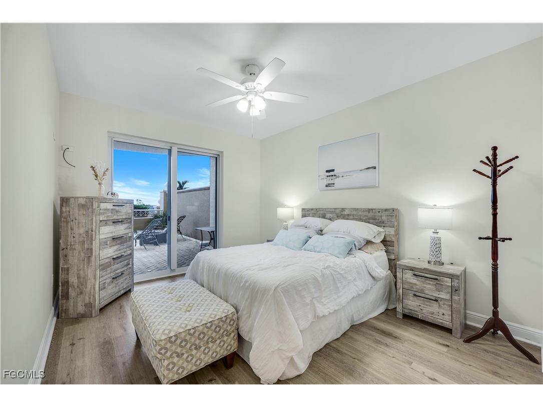 6081 Silver King Boulevard #103 Cape Coral FL 33914 2025009368 image16