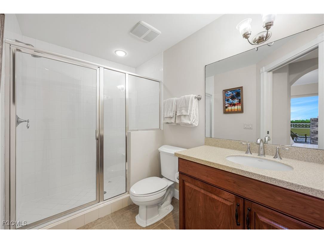 6081 Silver King Boulevard #103 Cape Coral FL 33914 2025009368 image17