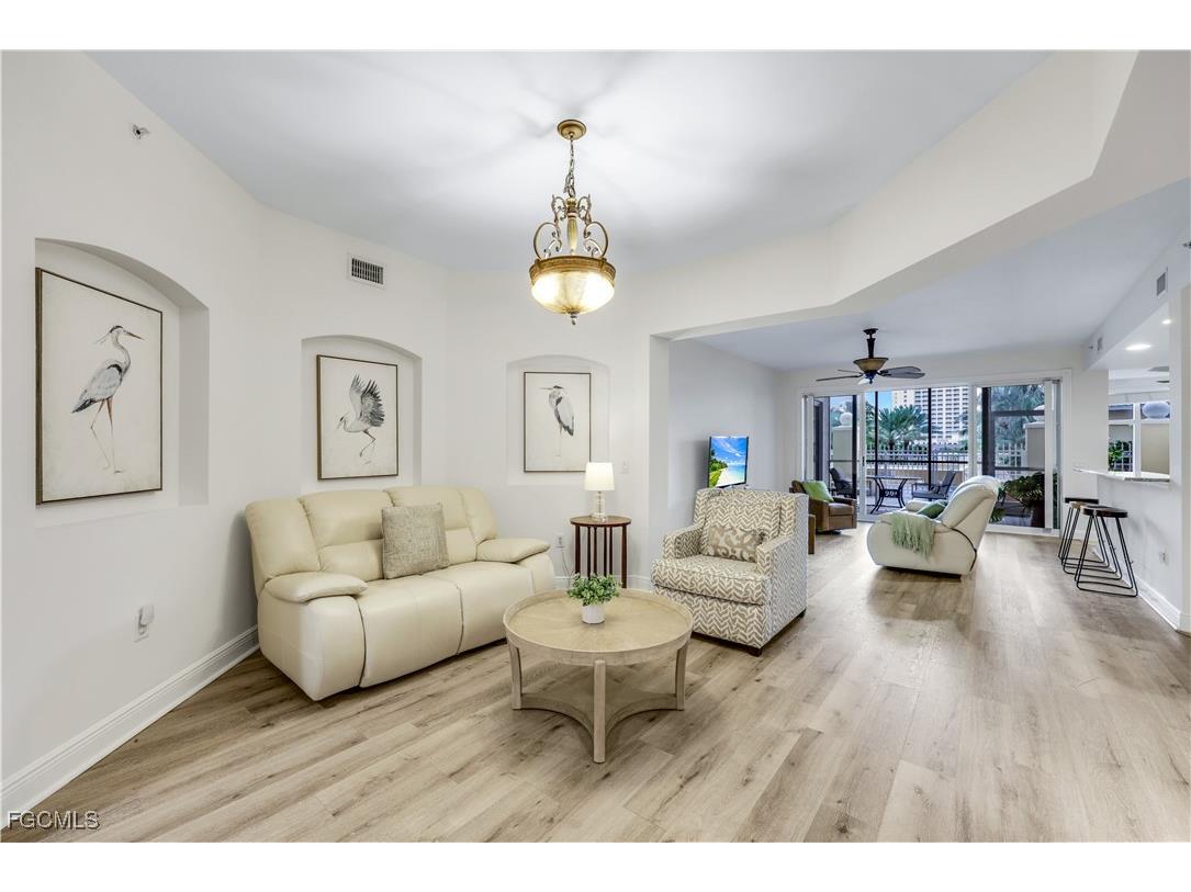 6081 Silver King Boulevard #103 Cape Coral FL 33914 2025009368 image32