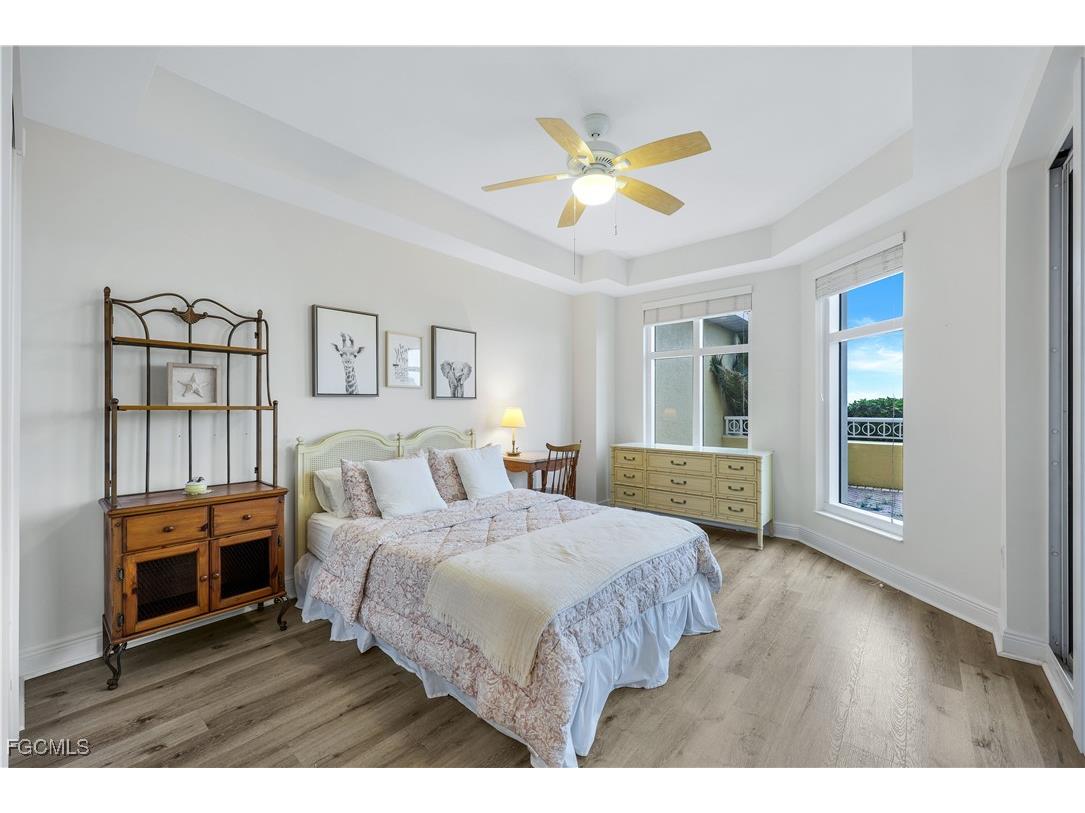 6081 Silver King Boulevard #103 Cape Coral FL 33914 2025009368 image37