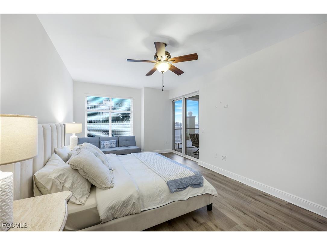 6081 Silver King Boulevard #103 Cape Coral FL 33914 2025009368 image8