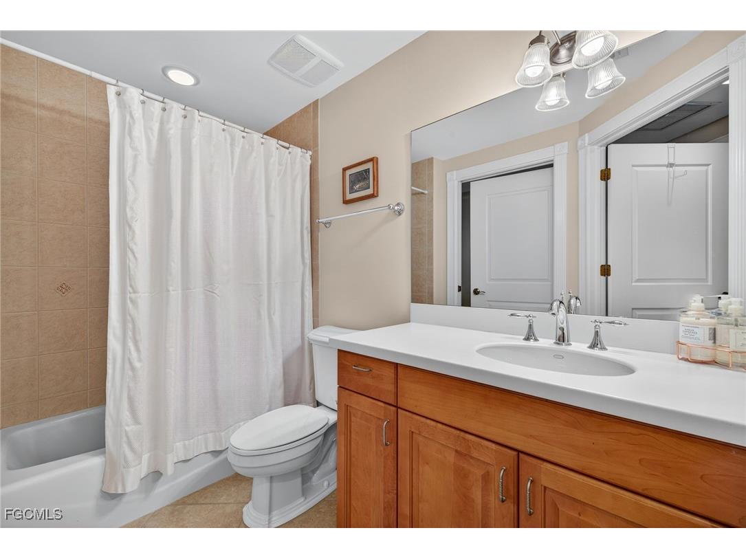 6081 Silver King Boulevard #202 Cape Coral FL 33914 2025019092 image20