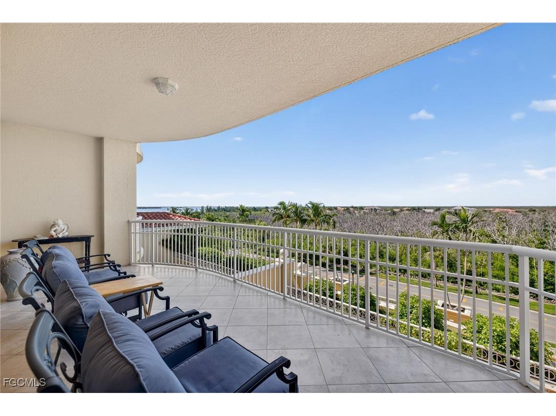 6081 Silver King Boulevard #202 Cape Coral FL 33914 2025019092 image28