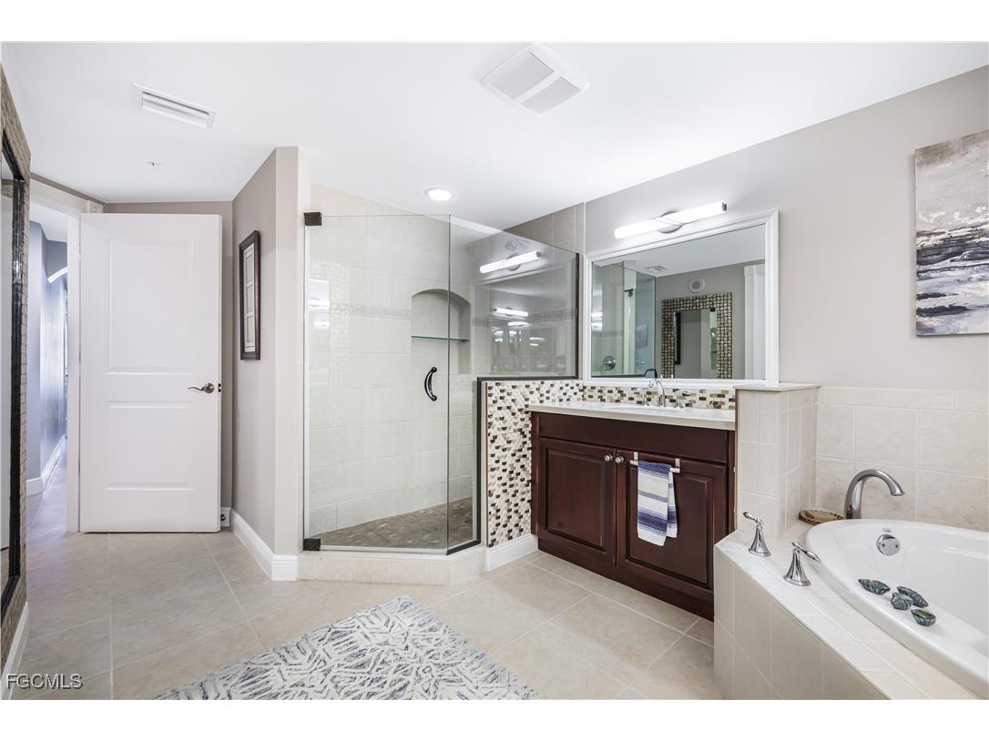 6081 Silver King Boulevard #404 Cape Coral FL 33914 2025017916 image14