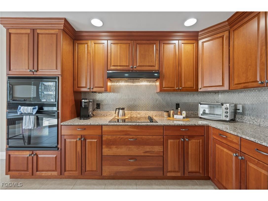 6081 Silver King Boulevard #505 Cape Coral FL 33914 2025000541 image18