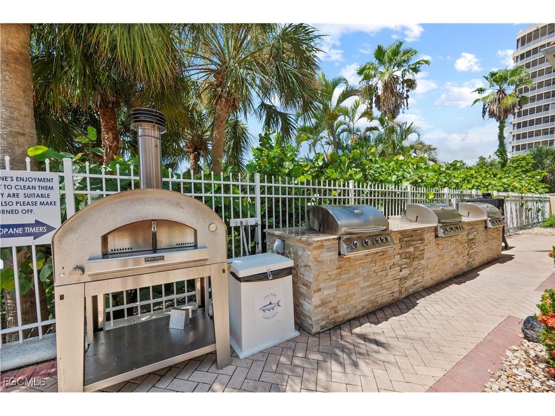 6081 Silver King Boulevard #505 Cape Coral FL 33914 2025000541 image36