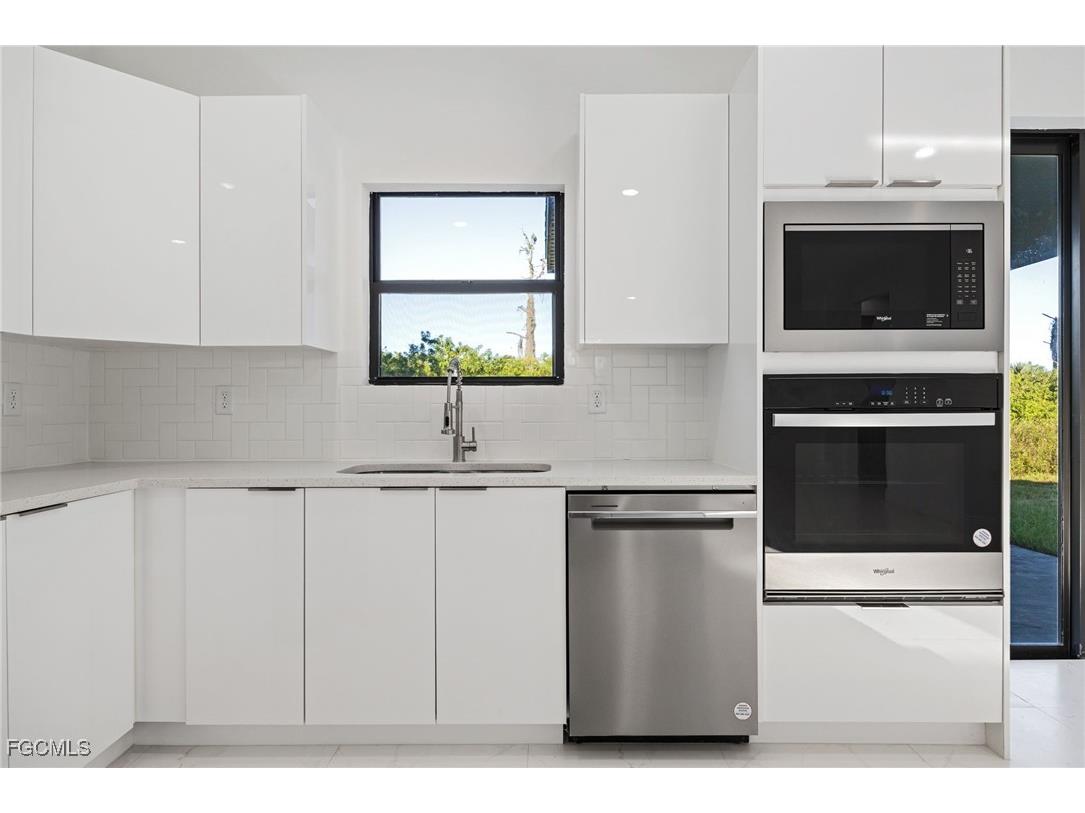 6085 Kumquat Circle Labelle FL 33935 2025012290 image12