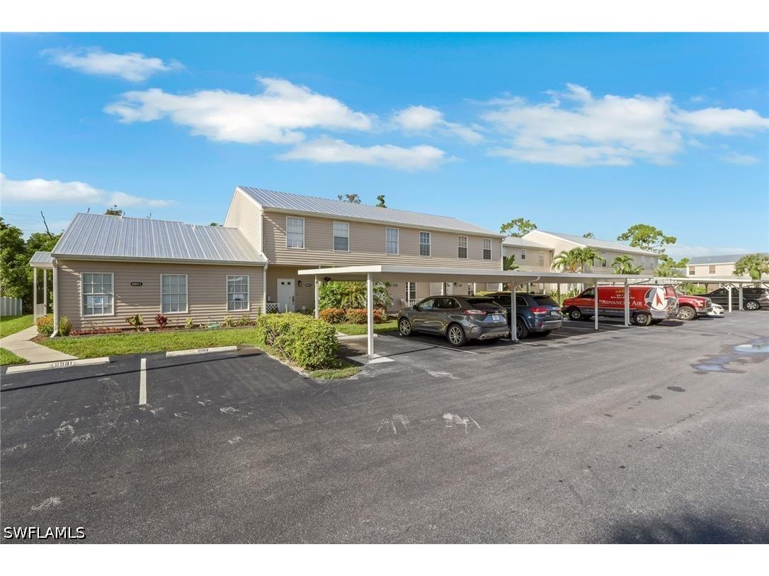 6085 Lake Front Drive Fort Myers FL 33908 226024881 image2