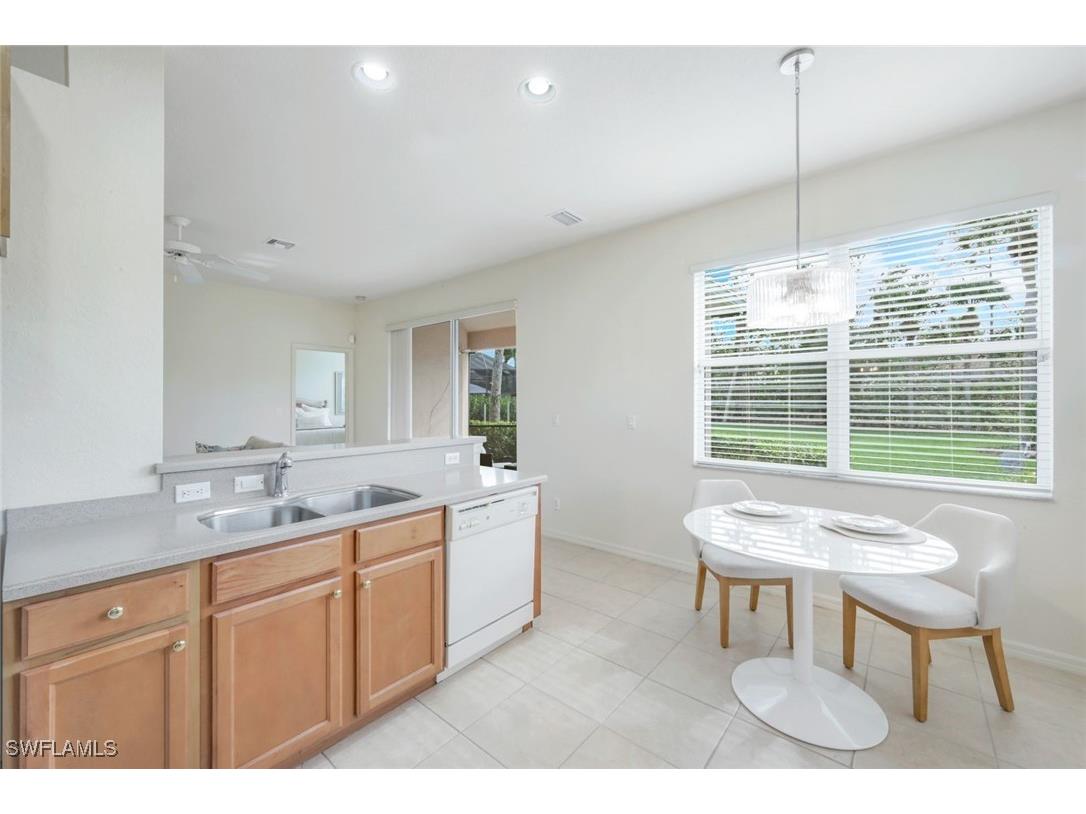 6086 Highwood Park Lane Naples FL 34110 225077338 image9