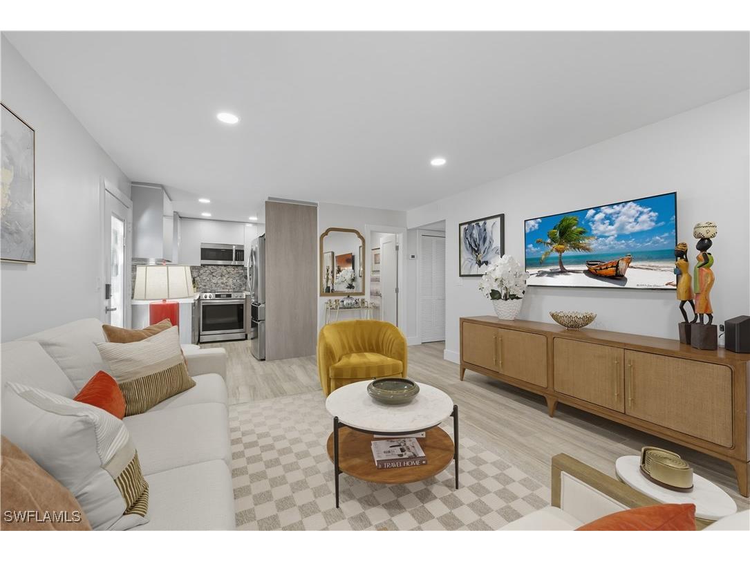 609 12th Avenue S #609 Naples FL 34102 225074265 image1