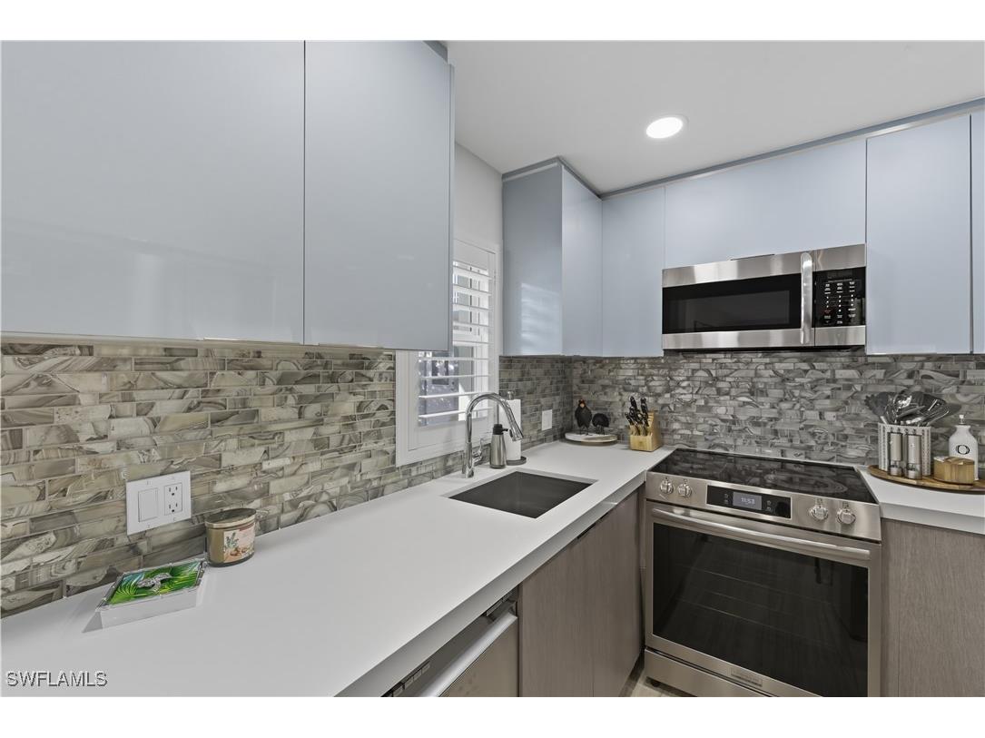 609 12th Avenue S #609 Naples FL 34102 225074265 image6