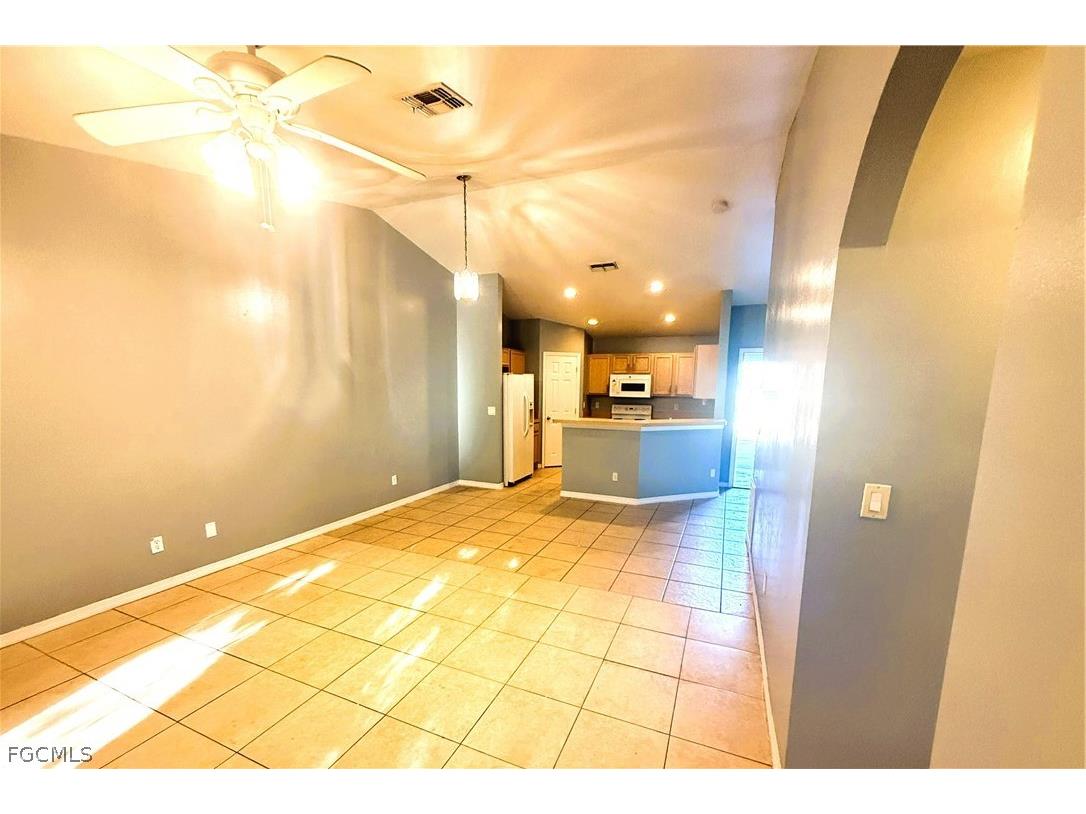 609/611 Hawthorne Avenue S Lehigh Acres FL 33974 2026012326 image13