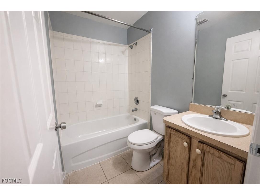 609/611 Hawthorne Avenue S Lehigh Acres FL 33974 2026012326 image4