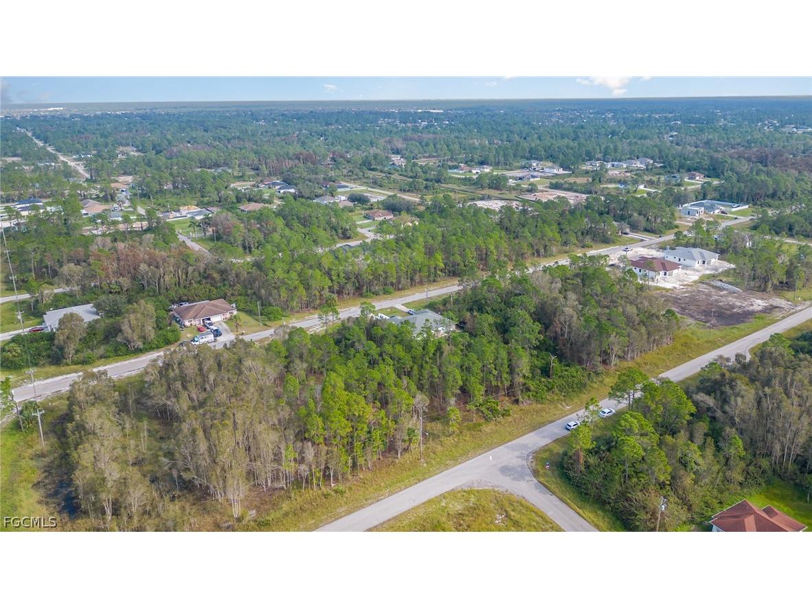 609-611 Ladd Street Lehigh Acres FL 33974 2026009094 image3